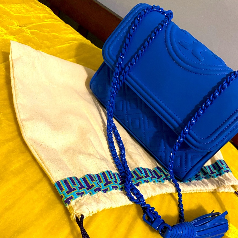 Tory Burch Matte Small Convertible Shoulder Bag